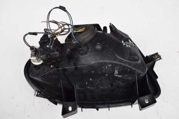 PHARE GAUCHE RENAULT - Vue 2